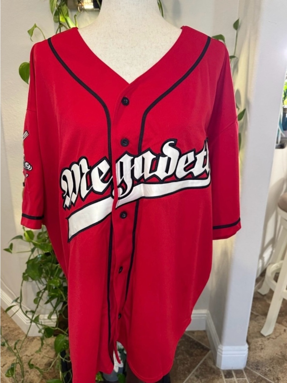 Vintage Authentic 1990’s Megadeth Red Baseball Men’s Jersey XL